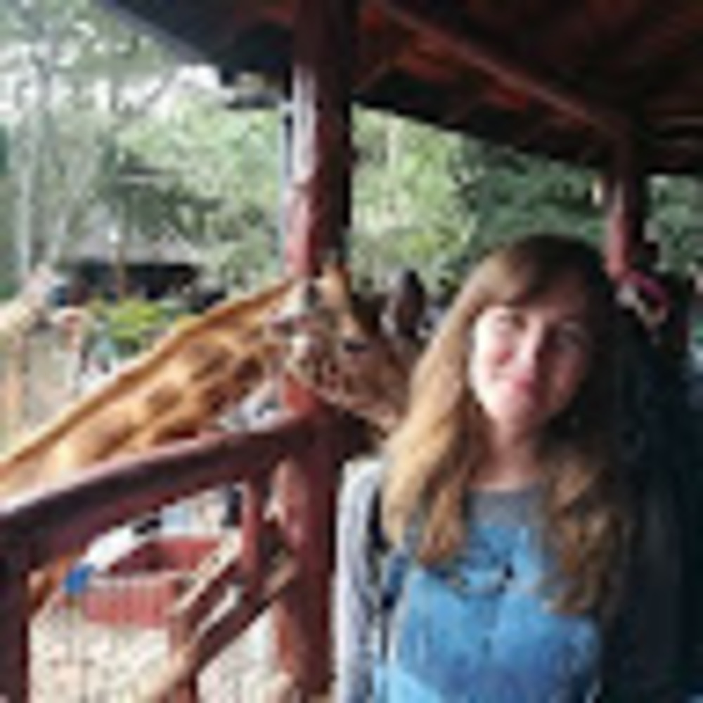 Meet your Posher, Alise